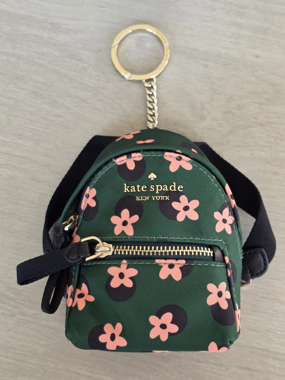kate spade mini backpack keychain Buy Chelsea Bag in Black kc524 Online in Singapore and of course have a ton of space. Discover the Charm: Kate Spade